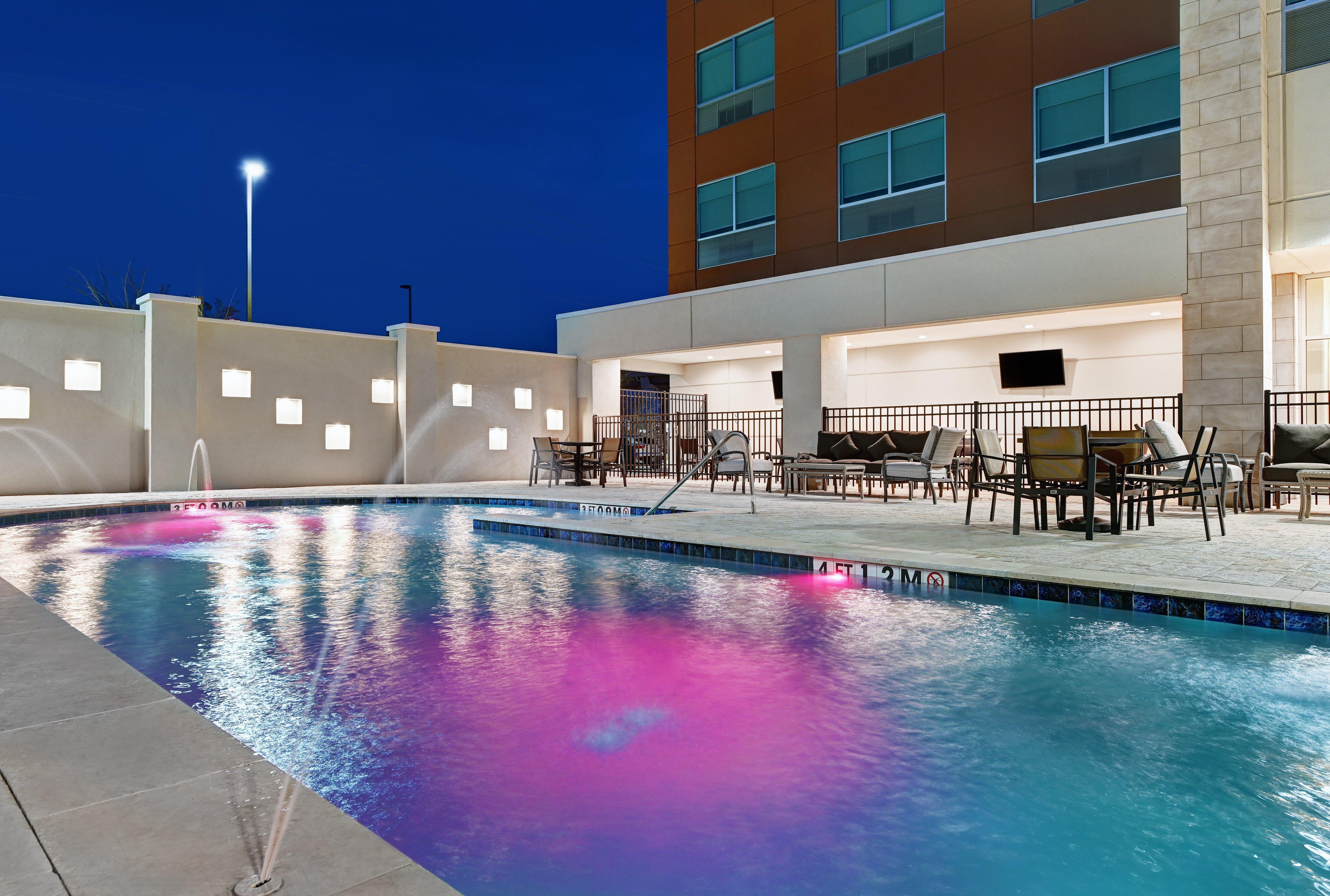 Holiday Inn Express & Suites Memorial - Citycentre, An Ihg Hotel Houston Exterior photo